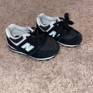 Toddler New Balance SIZE 5.5